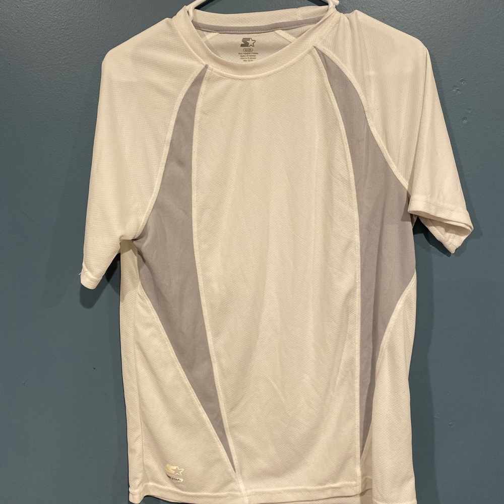 Men’s mesh workout shirt size S